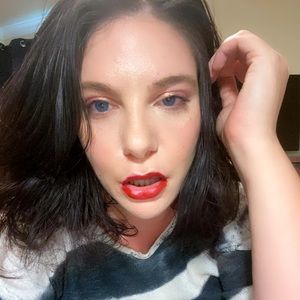 Meet your Posher, Coco